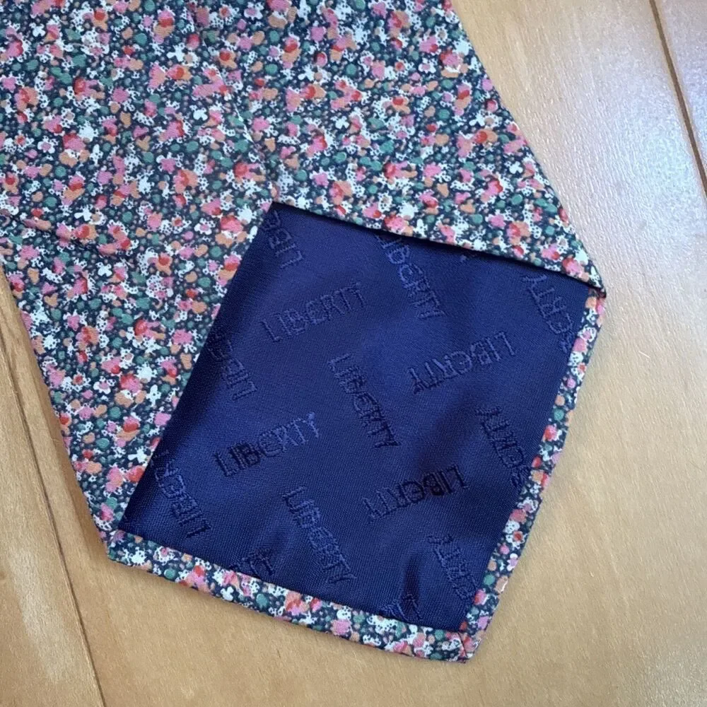 VINTAGE LIBERTY OF LONDON PINK FLORAL 100% COTTON TIE MADE IN USA